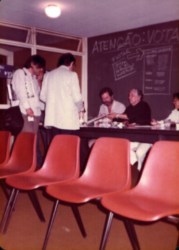 Imagem 2 de 2