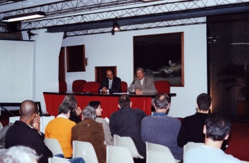 Imagem 2 de 2